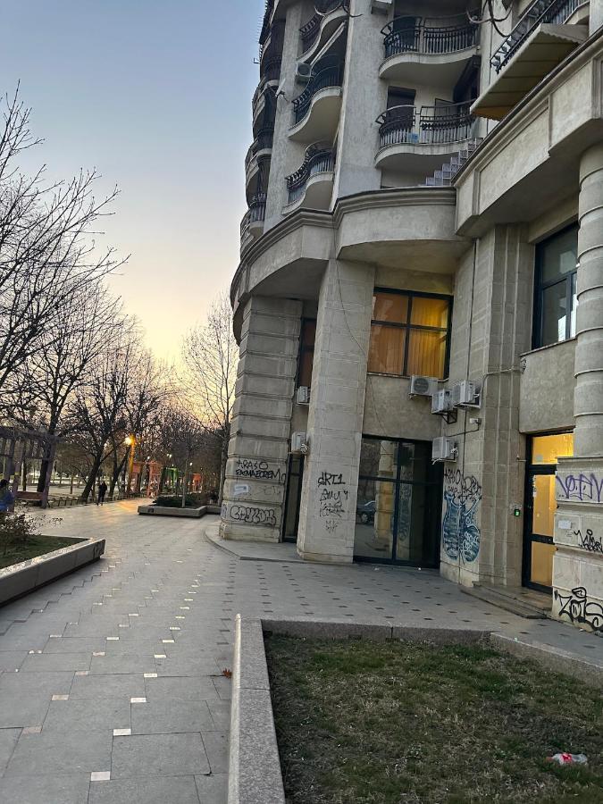 Unirii Lake Tribunal Bucarest Exterior foto