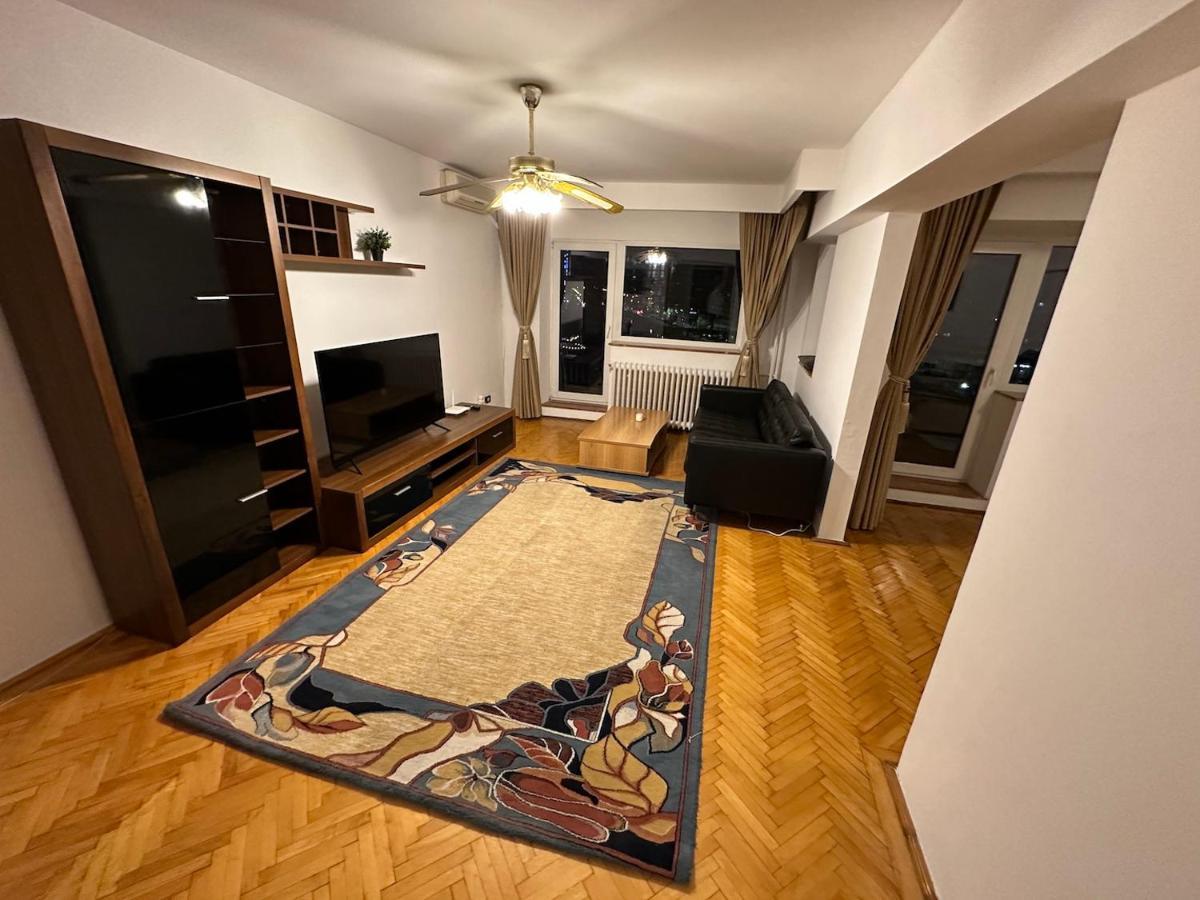 Unirii Lake Tribunal Bucarest Exterior foto