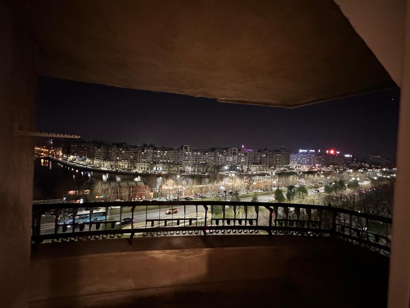 Unirii Lake Tribunal Bucarest Exterior foto
